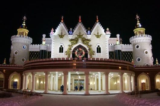 Театр кукол Экият.jpg Театр кукол Экият.jpg